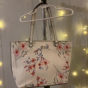Guess white flower bag with wallet